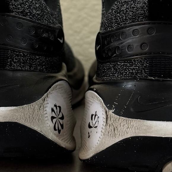 Nike ReactX Infinity Run 4 Mens Size 11 Black Walking Running Shoes Sneakers - Picture 12 of 16